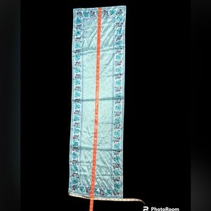 silk scarf,slightly used like new,